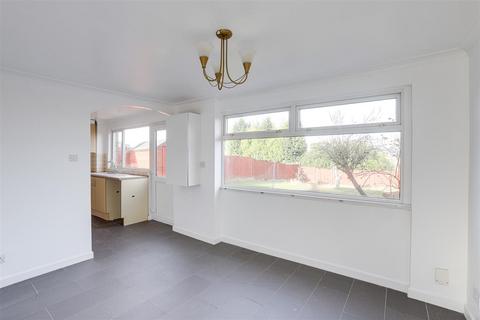 4 bedroom semi-detached house for sale, Homefield Avenue, Arnold NG5