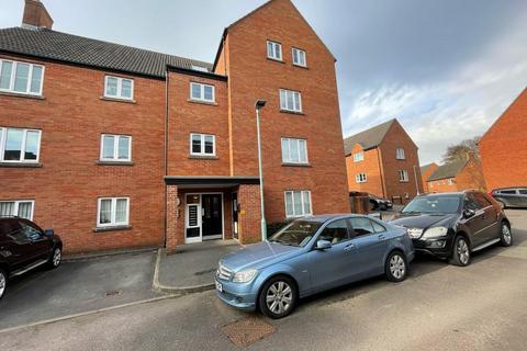 2 bedroom flat to rent, Forge Road, Dursley, GL11 4GB