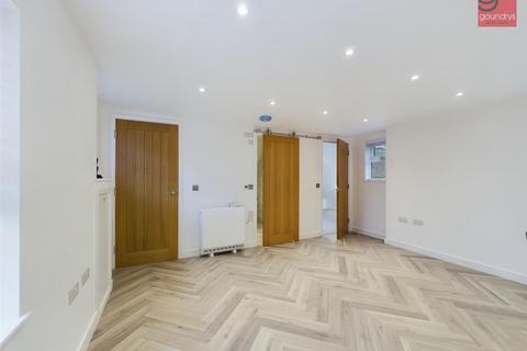2 bedroom flat to rent, Rocky Lane, St. Agnes, Cornwall, TR5 0NA