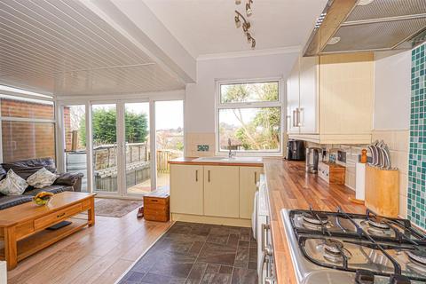 3 bedroom semi-detached house for sale, Parker Road, Hastings