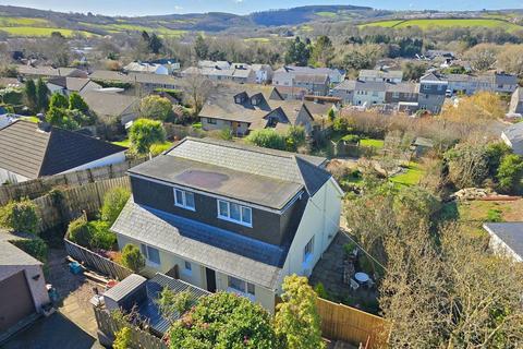 2 bedroom detached house for sale, Mohuns Close, Tavistock PL19