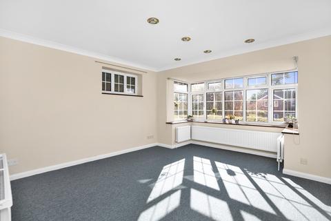 Fairwinds Beechcroft, Ashtead, KT21 2TY