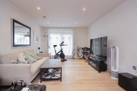 2 bedroom apartment for sale, Lensbury Avenue, Fulham, SW6