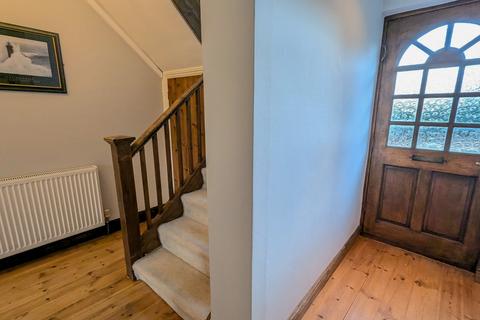 3 bedroom semi-detached house for sale, Newland Crescent, Worcester WR2