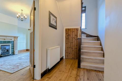 undefined, Newland Crescent, Worcester WR2