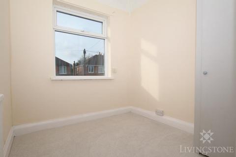 3 bedroom terraced house to rent, Queens Road, Leicester LE2