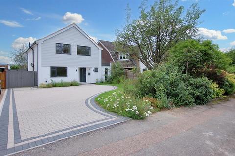 4 bedroom detached house for sale, Old Hadlow Road, Tonbridge