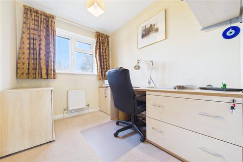 2 Duncan Gardens, Purley On Thames, Reading, RG8 8DW