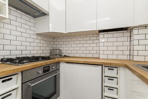 1 bedroom flat for sale, Richmond Road, Twickenham TW1