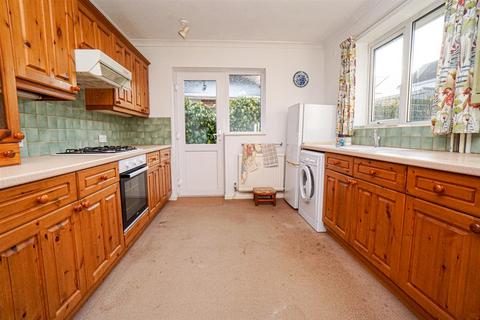 2 bedroom detached bungalow for sale, Greenacres, Westfield, Hastings