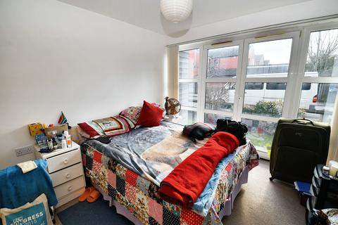 2 bedroom flat for sale, Devonshire Road, Eccles, M30