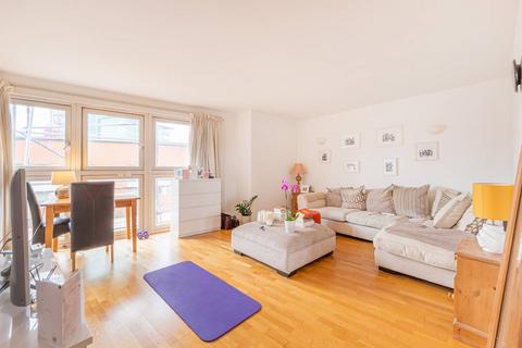 1 bedroom flat for sale, New Providence Wharf, Docklands, London, E14