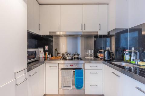 1 bedroom flat for sale, New Providence Wharf, Docklands, London, E14