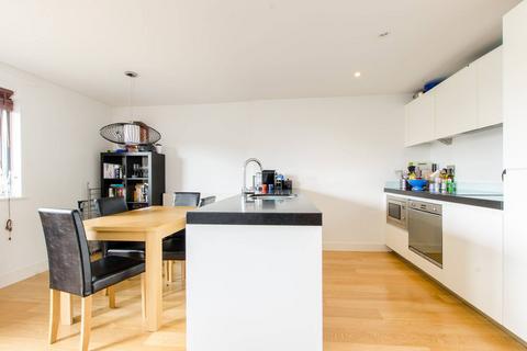 2 bedroom flat for sale, Rothsay Street, London Bridge, London, SE1