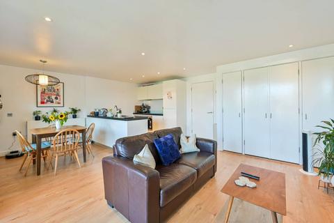 2 bedroom flat for sale, Rothsay Street, London Bridge, London, SE1