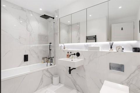 Flat 1, 2 Sutherland Road, London, W13 0DT