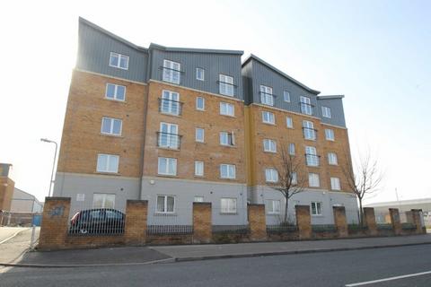 1 bedroom flat to rent, Moorhead Close, Cardiff CF24