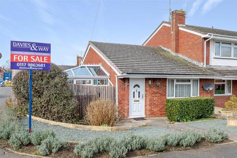 3 bedroom bungalow for sale, Firs Court, Keynsham, Bristol