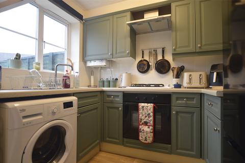 2 bedroom end of terrace house to rent, Vine Way, Tewkesbury GL20