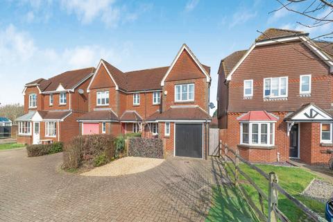 3 bedroom semi-detached house for sale, Hammonds Ridge, Burgess Hill, West Sussex, RH15