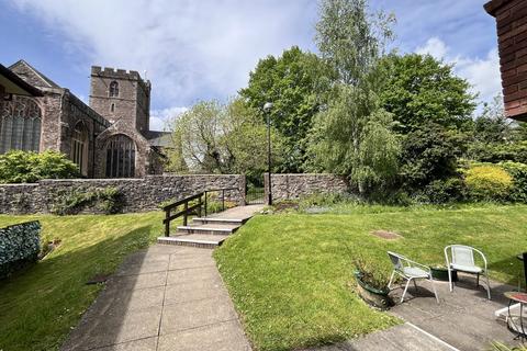 2 bedroom ground floor flat for sale, Priory Gardens, Abergavenny, NP7