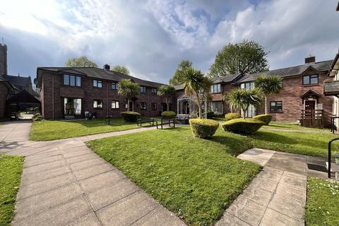 2 bedroom ground floor flat for sale, Priory Gardens, Abergavenny, NP7