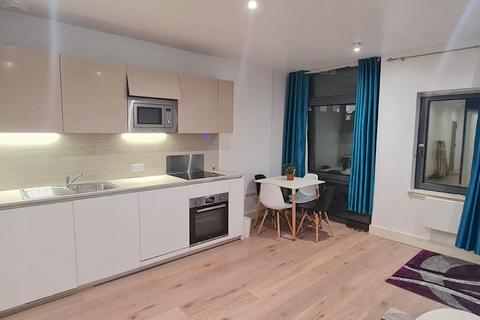 1 bedroom apartment to rent, Mondial Way, Hayes UB3