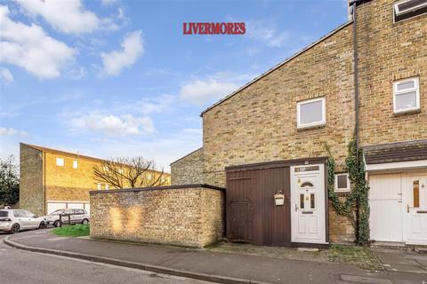 3 bedroom end of terrace house for sale, Wolsley Close, Crayford, Kent