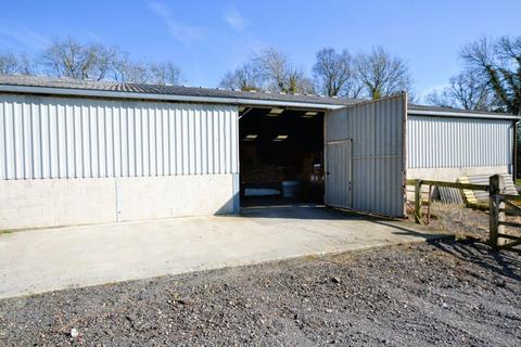 Storage to rent, Anstey, Nr Buntingford, Hertfordshire