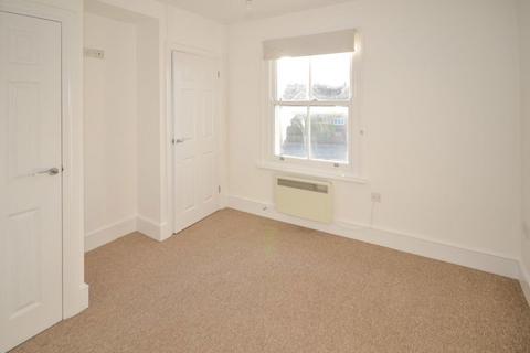 2 bedroom apartment to rent, London Road, Bishop`s Stortford