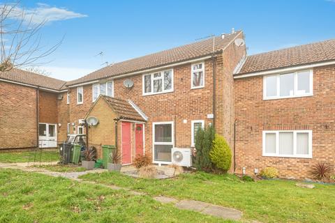 1 bedroom maisonette for sale, Tewkesbury Close, Basingstoke RG24