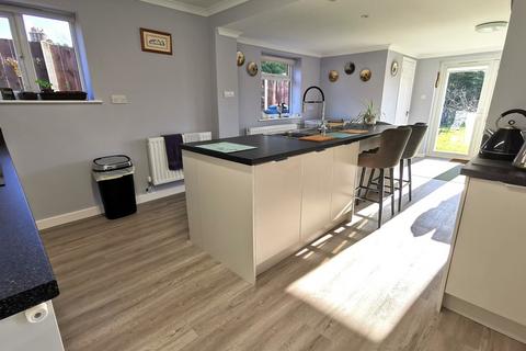 Edgewood Church Road, Flixton, Bungay, NR35 1NU