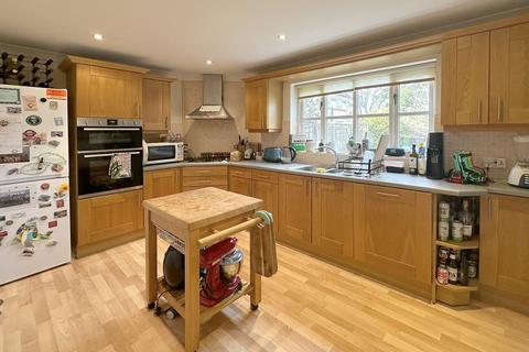 4 bedroom detached house for sale, Farmers Walk, Everton, Lymington SO41