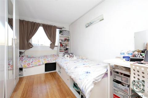 3 bedroom apartment to rent, Gloucester Road, Tottenham, London, N17