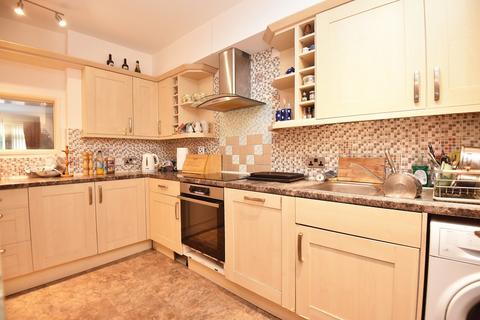 undefined, Harlow Oval Court, Harlow Oval, Harrogate