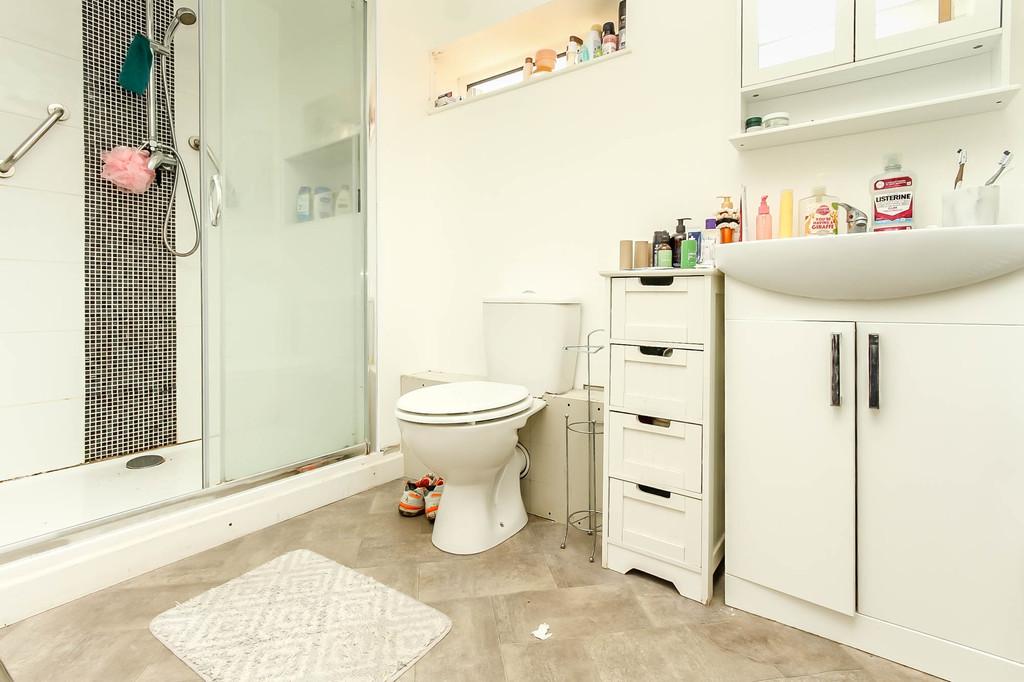 Ensuite Shower Room