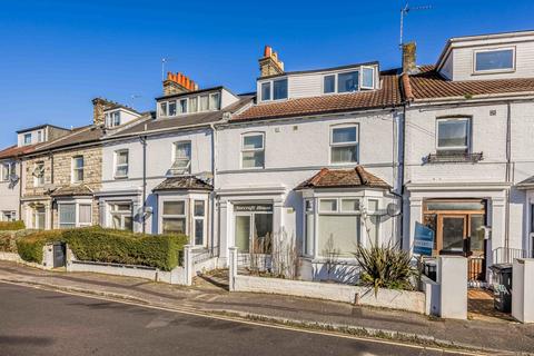 6 bedroom terraced house for sale, Norwich Avenue, Bournemouth