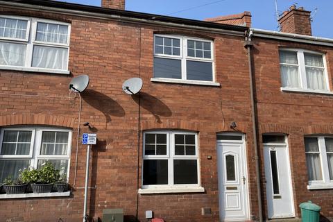 2 bedroom terraced house to rent, Isca Road