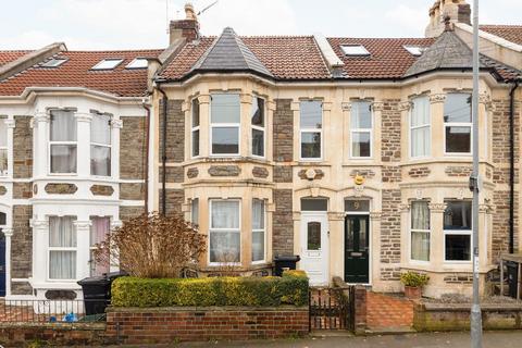 3 bedroom terraced house for sale, Emlyn Road, Greenbank