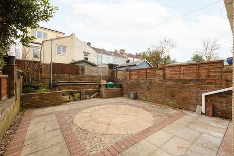 3 bedroom terraced house for sale, Emlyn Road, Greenbank