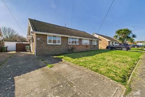 2 bedroom detached bungalow for sale, Stroud Green Drive, Bognor Regis