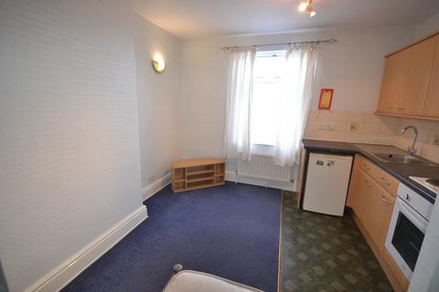 Studio to rent, Westcotes Drive, Leicester LE3