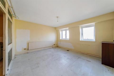 1 bedroom apartment for sale, Terrick Road, London N22