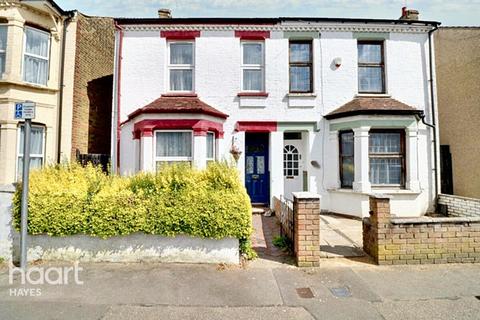 4 bedroom semi-detached house for sale, Cromwell Road, Hayes