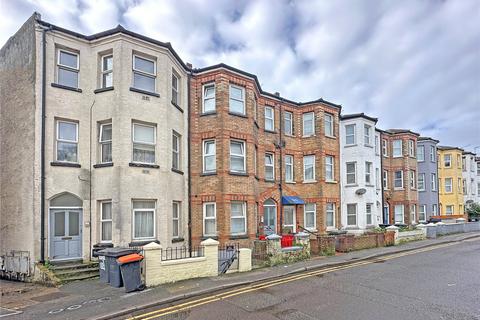 Flat 4, 40 Purbeck Road, Bournemouth, BH2 5EF