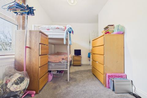 Flat 4, 40 Purbeck Road, Bournemouth, BH2 5EF