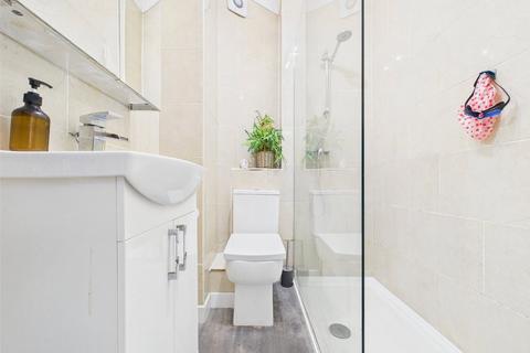Flat 4, 40 Purbeck Road, Bournemouth, BH2 5EF