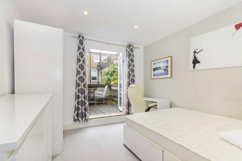 2 bedroom flat to rent, Kelvedon Road, Fulham SW6