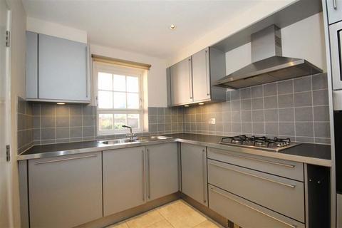 3 bedroom house to rent, Temple Road, Kew TW9