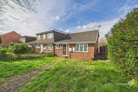 3 bedroom semi-detached house for sale, Waterside, Burton-on-Trent